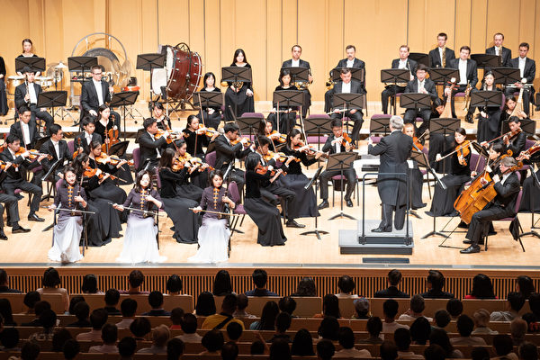 2019年9月20日晚 神韵交响乐团在屏东县演艺厅演出 台湾第二场演出