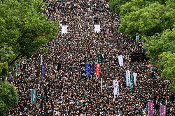 2019年9月2日，中文大学百万大道举行罢课集会活动。（PHILIP FONG/AFP/Getty Images）