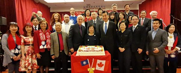 图：加拿大多元文化中心庆祝中华民国108年双十国庆升旗礼。（加拿大多元文化中心提供）