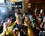 泛民一举夺388席 香港政坛的一股新力量