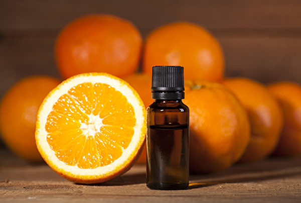 柑橘类精油有良好的提神效果，譬如甜橙香气有激励作用。(Shutterstock)
