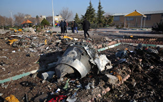 乌克兰客机坠毁 伊朗拒将黑匣子交给美国