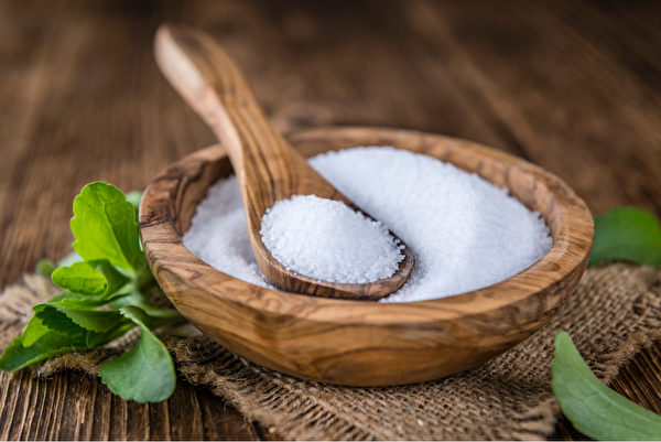 甜葉菊糖是很好的精製糖替代品，不易影響血糖值。(Shutterstock)