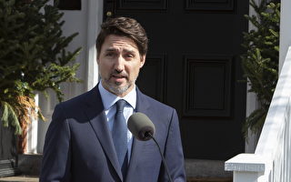 特鲁多：加拿大不排除封关 强制性自我隔离