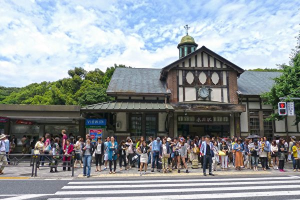 见证百年风华 东京原宿木造车站走入历史