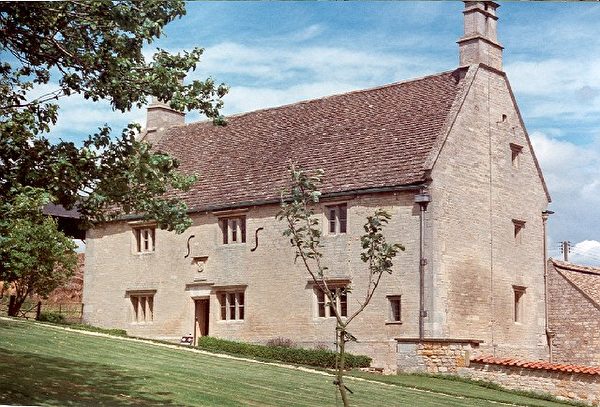  Woolsthroped Manor. (Claire Ward/ Wikimedia Commons)