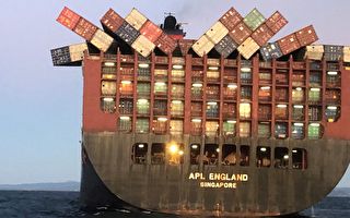 40中國貨櫃墜海 大量口罩被沖上悉尼海灘