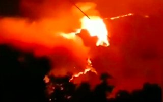 【現場視頻】四川涼山現森林大火 蔓延多個山頭