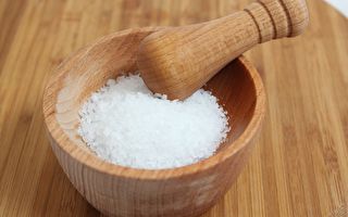 傳承數百年 日本以手工生產海鹽的傳統方法