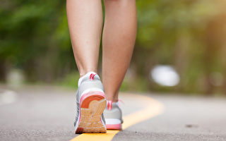 走路是最好的藥！每天做2件事讓雙腳變年輕