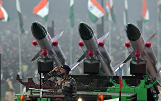 共机频现身中印边境 印军防空飞弹应对