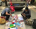 组图：北京核酸检测乱象百出 市民偷摆地摊