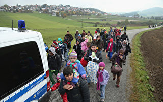 德国注册难民逾180万 去年申请者减少
