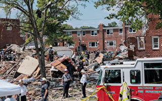组图：美国巴尔的摩民宅瓦斯爆炸致1死7伤