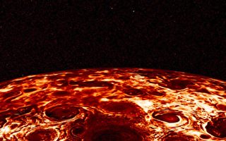 木星北极气旋壮观照 网友:香肠披萨？