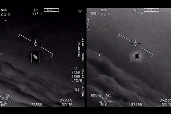 美航飞行员称UFO从飞机头顶飞过 FBI回应