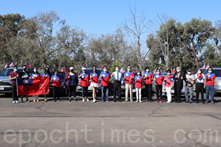 聖地亞哥僑界車隊遊行慶「雙十」
