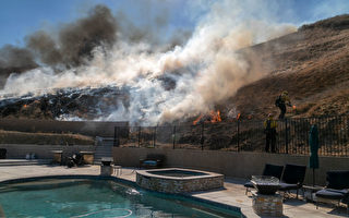 南加州华人聚居区 两山火得到部分控制