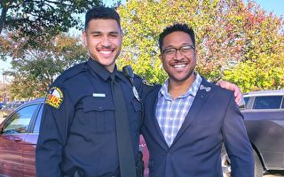 创造历史 德州父子档 一起从警察学院毕业