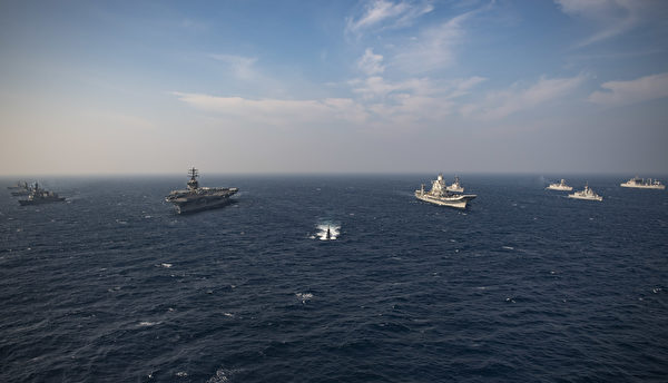 2020年11月20日，尼米茲航母（CVN68）與印度、日本、澳大利亞海軍在印度洋加了馬拉巴爾（Malabar 2020）演習。（美國海軍）