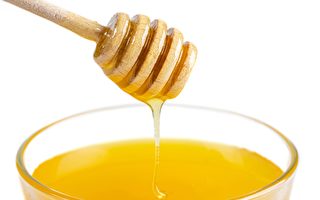 顶级麦卢卡蜂蜜产量稀少 每罐价格5000纽元
