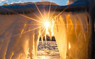 大自然的神工鬼斧 – 冬天的安大略湖（上）