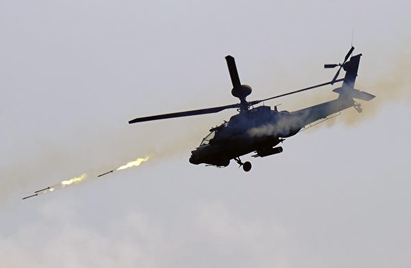 台灣的阿帕奇攻擊直升機。（Sam Yeh/AFP via Getty Images）