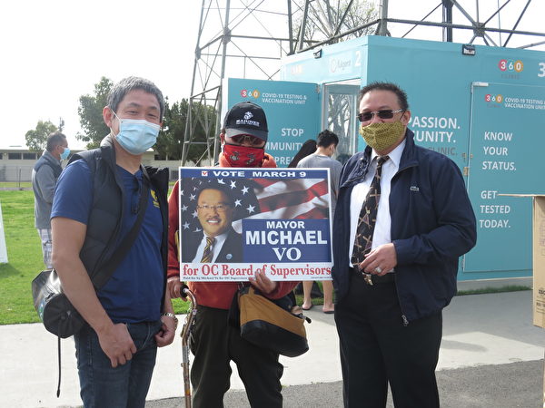 芳泉谷市市长迈克尔·沃谈疫情和开放