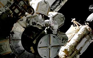 NASA宇航员又进行太空行走 历时近7小时