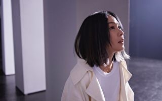 刘若英阔别6年新专辑 用11首歌给出新体悟