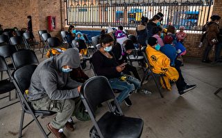 德州边境108名被释非法移民病毒检测呈阳性