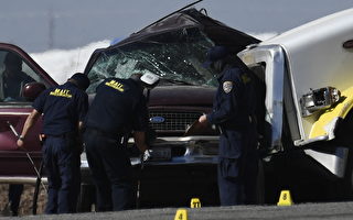 載偷渡客SUV撞車13死 後續：9人重傷