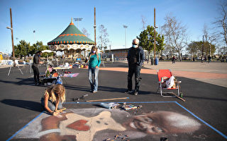 橙縣「希望之城」展街頭藝術祝大家健康　　