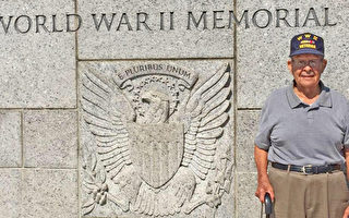 德州老兵团队助95岁二战英雄修复房屋