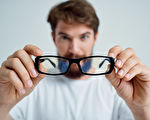日常眼鏡清潔保養8招 防止鏡片刮傷變形