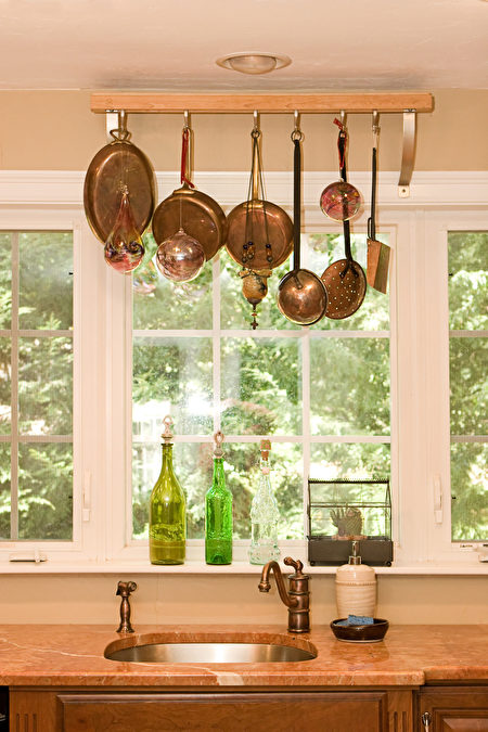 Home,Interior-,Kitchen,Sink,Shutterstock,鍋