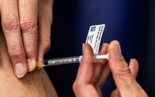 逾百人狀告維州衛生官員 指強制接種侵犯人權