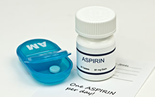 打疫苗前服用阿司匹林降低血栓风险？专家称无证据
