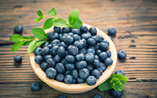 顽固腹部脂肪有损健康 蓝莓可助有效解决