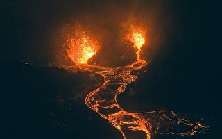 组图：无人机拍到冰岛火山喷发的梦幻景观