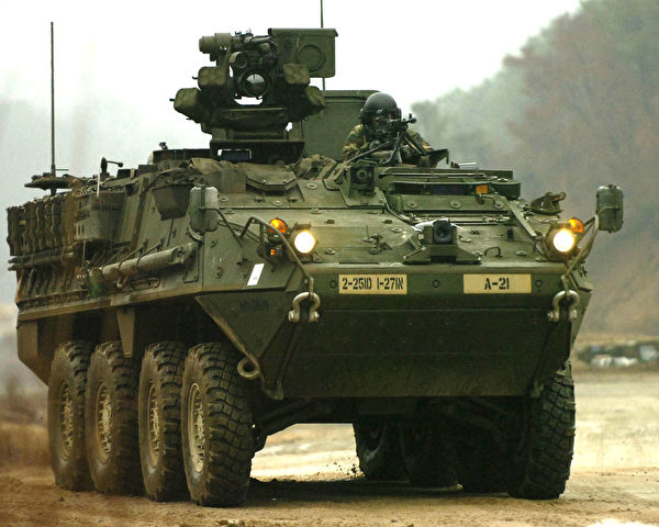 2007年3月24日，美國陸軍第2斯特里克旅第27團第1營的M1126斯特里克步兵戰車在韓國的演習中。（美國陸軍）