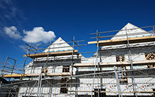 經濟學家:房地產市場大幅回調的風險增加