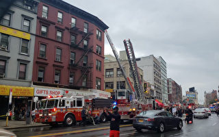 紐約市華埠堅尼路禮品店週日突傳火災