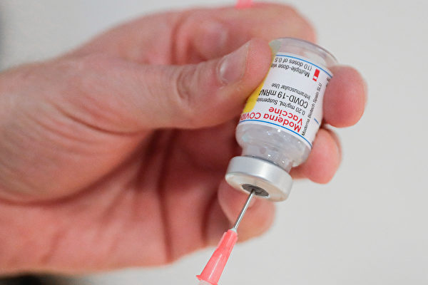 莫德纳疫苗的保护力如何？副作用有哪些？有何接种禁忌？ (STEPHANIE LECOCQ/POOL/AFP via Getty Images)