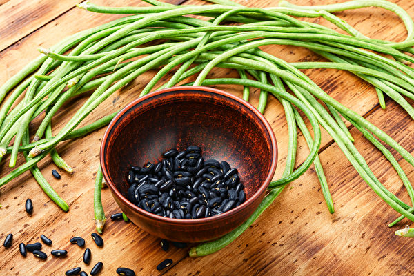 四季豆、豇豆等蔬菜，不会造成胀气，反而可改善食积腹胀。(Shutterstock)