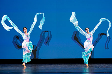 評委評新唐人大賽：純粹的中國古典舞比賽