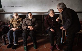 四成四中国人口近“深度老龄化”