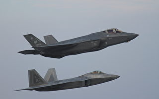 两款卓越隐形战机 F-22和F-35各扮演何种角色