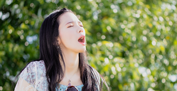 唱歌不僅能舒壓，有越來越多研究發現，還可以讓人更健康。(Shutterstock)
