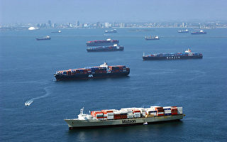 加州港口拥堵未缓解 集装箱船排队数创纪录